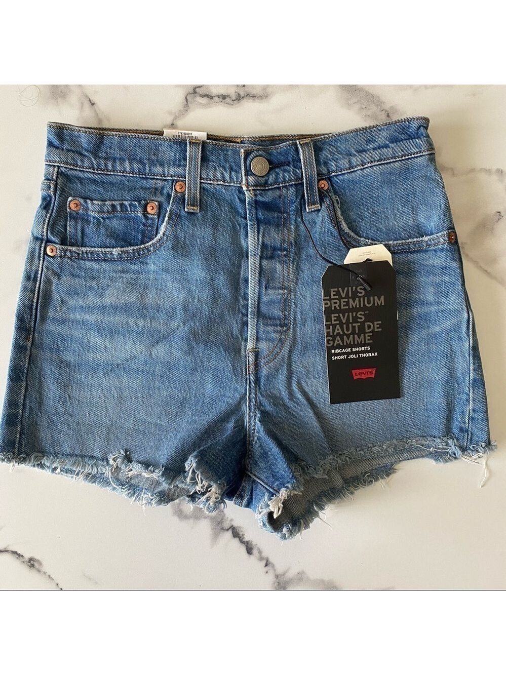 Levi’s Ribcage High Rise Raw Edge Jean Shorts - Picture 5 of 12